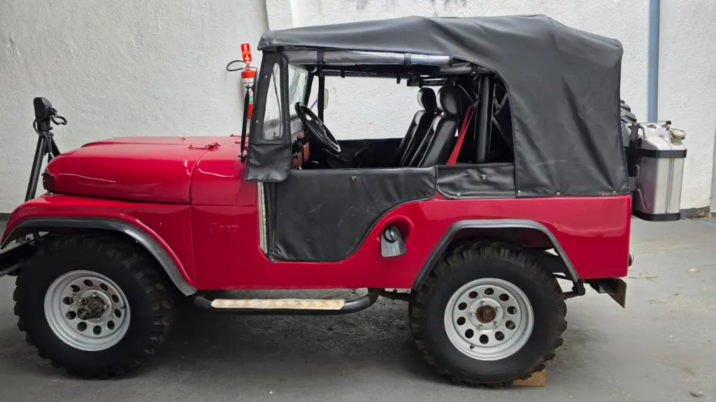 WILLYS Jeep - Foto