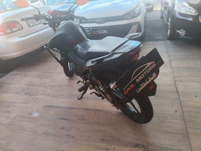 YAMAHA Fazer YS 150 - Foto