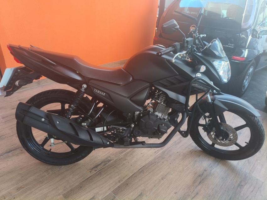 YAMAHA Fazer YS 150 - Foto