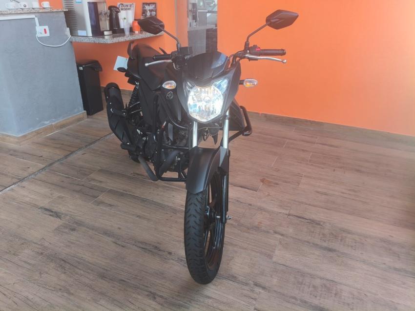 YAMAHA Fazer YS 150 - Foto