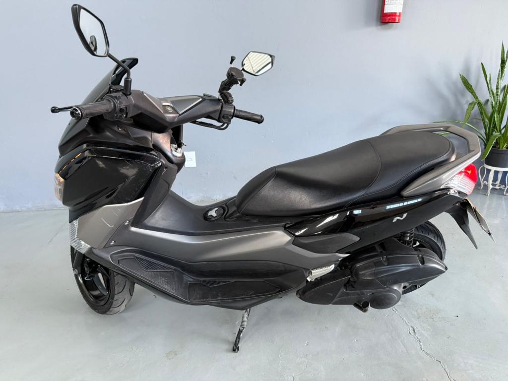 YAMAHA NMax 160 - Foto