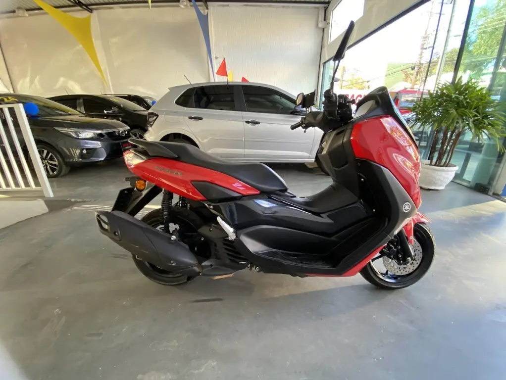 YAMAHA NMax 160 - Foto