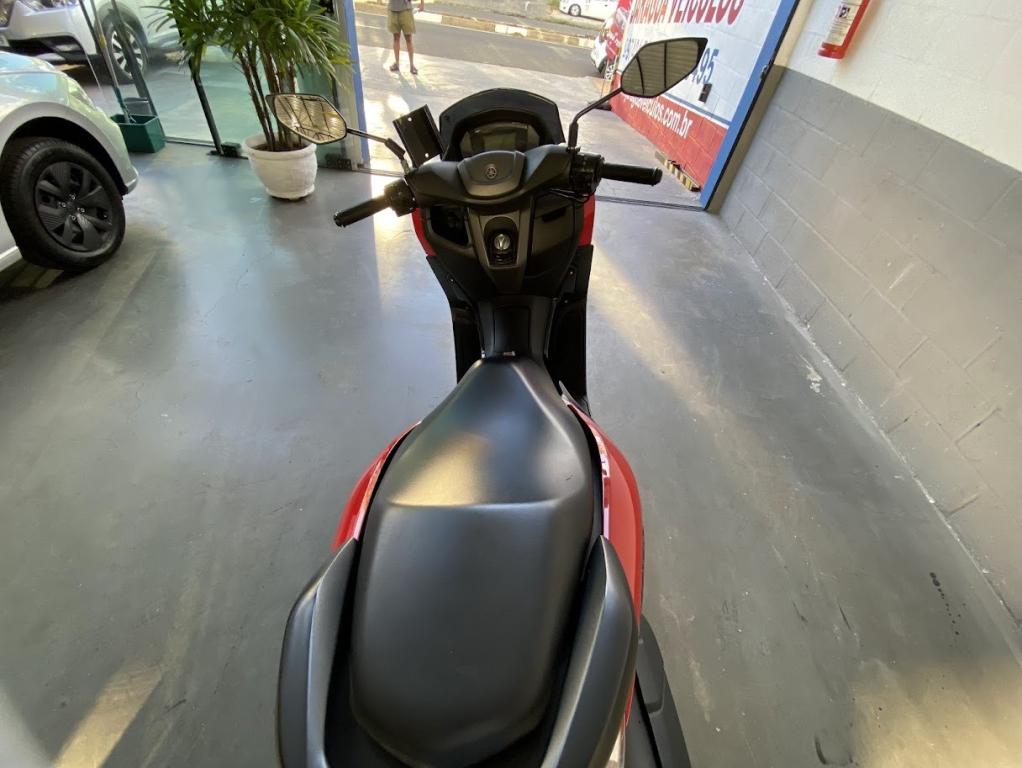 YAMAHA NMax 160 - Foto