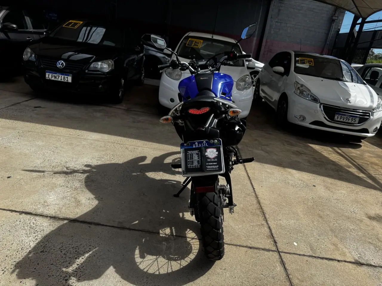 YAMAHA XTZ 250 - Foto