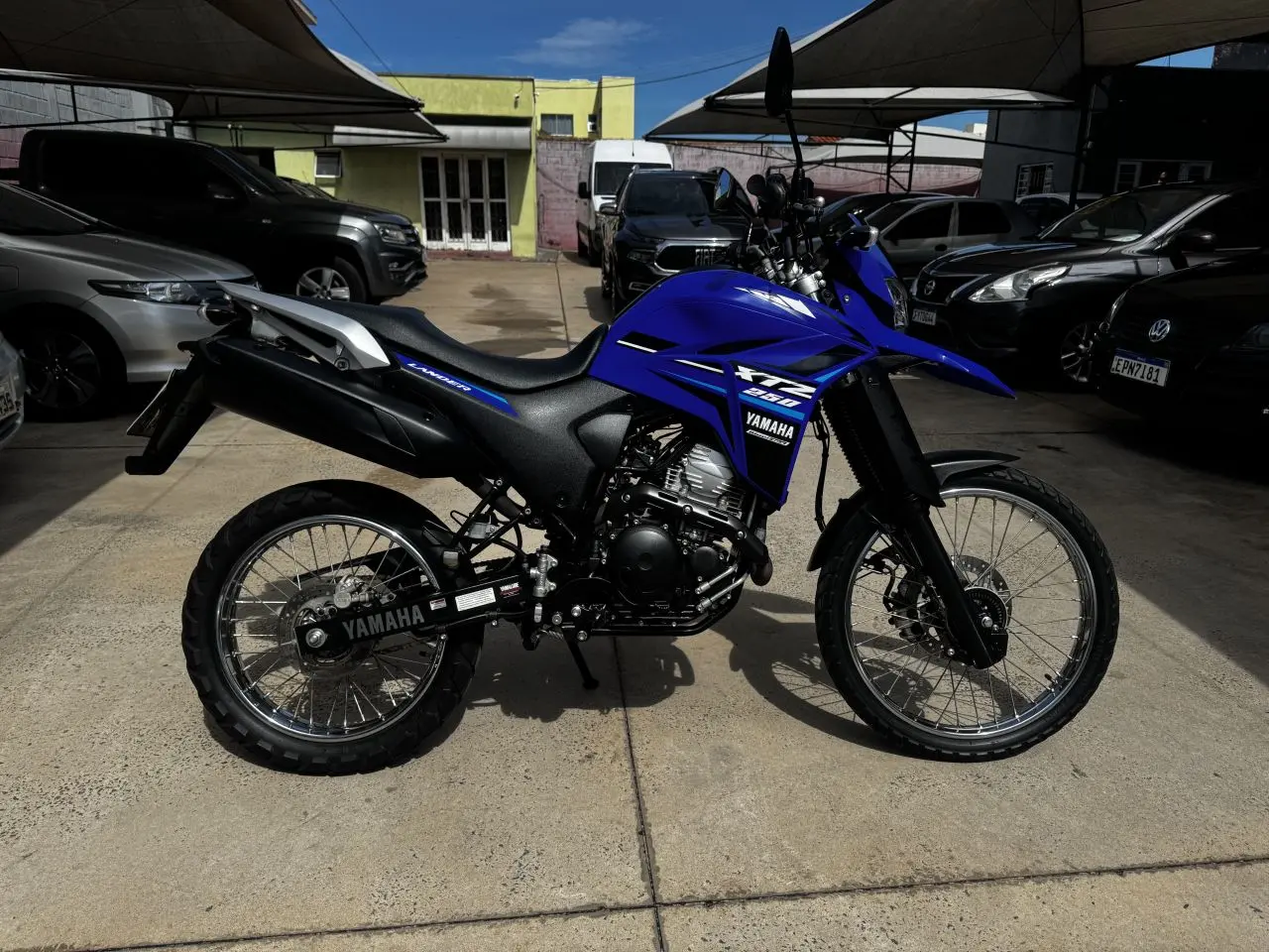 YAMAHA XTZ 250 - Foto