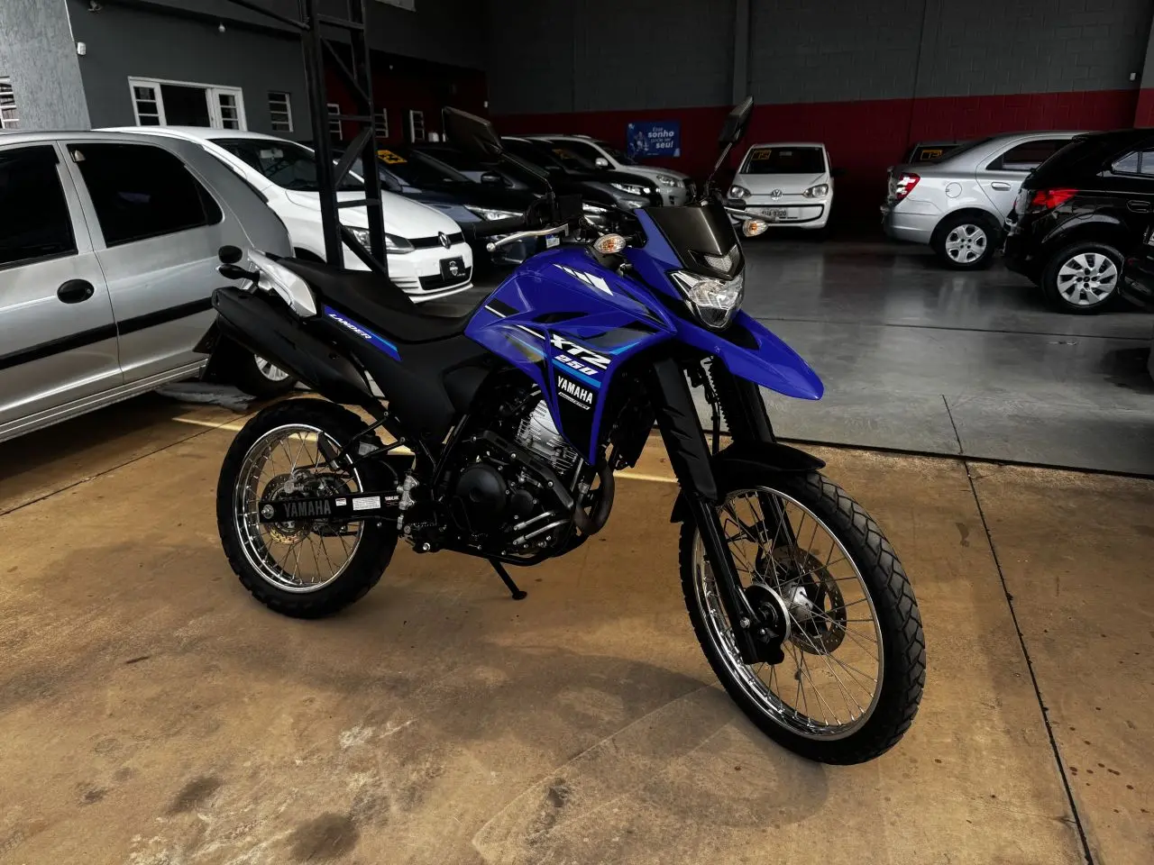 YAMAHA XTZ 250 - Foto