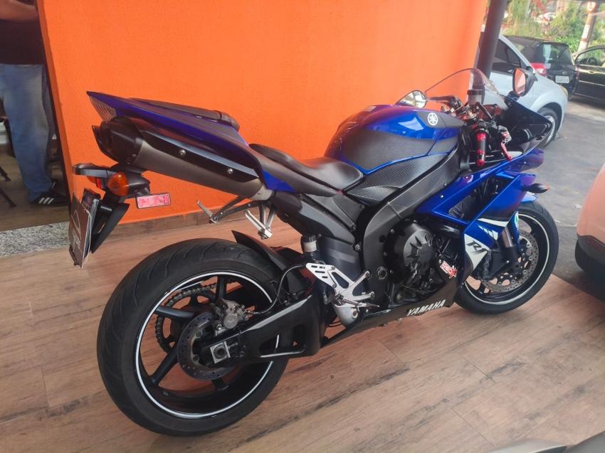 YAMAHA YZF R1 1000 - Foto
