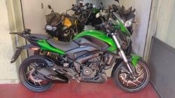 BAJAJ Dominar 400 