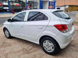 CHEVROLET Onix Hatch 1.0 4P FLEX LT