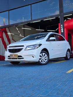 CHEVROLET Onix Hatch 1.0 4P FLEX JOY