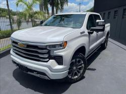 CHEVROLET Silverado 5.3 V8 1500 HIGH COUNTRY CABINE DUPLA 4X4 AUTOM�TICO