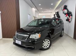CHRYSLER Town &amp; Country 3.8 V6 12V 4P TOURING AUTOMÁTICO