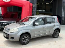 FIAT Uno 1.0 4P FLEX EVO VIVACE CELEBRATION