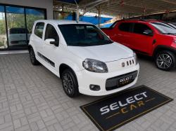 FIAT Uno 1.4 4P FLEX SPORTING