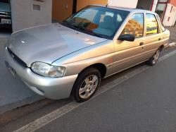 FORD Escort 1.8 16V 4P GL