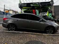 FORD Focus Hatch 2.0 16V 4P FLEX SE PLUS POWERSHIFT AUTOM�TICO