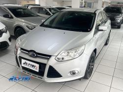 FORD Focus Sedan 2.0 16V 4P FLEX TITANIUM POWERSHIFT AUTOMÁTICO