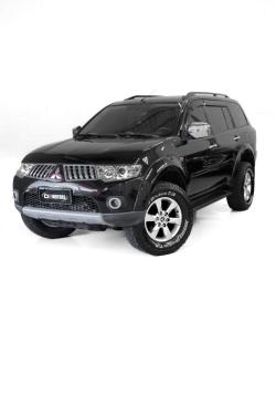 MITSUBISHI Pajero 3.5 V6 24V 4P FLEX HPE 4X4 AUTOMÁTICO