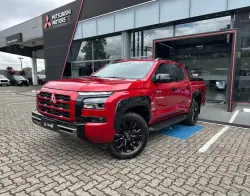 MITSUBISHI Triton 2.4 KATANA BITURBO DIESEL CABINE DUPLA 4X4 AUTOMÁTICO