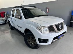 NISSAN Frontier 2.5 S 4X4 TURBO DIESEL CABINE DUPLA