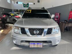 NISSAN Frontier 2.5 SE 4X4 STRIKE TURBO DIESEL CABINE DUPLA