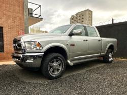 RAM 2500 6.7 I6 24V SLT CABINE DUPLA TURBO DIESEL LARAMIE 4X4 AUTOM�TICO