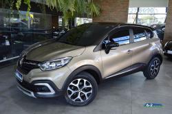 RENAULT Captur 1.3 16V 4P FLEX TCE INTENSE TURBO X-TRONIC AUTOM�TICO CVT