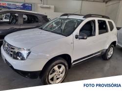 RENAULT Duster  RENAULT Duster