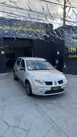 RENAULT Sandero 1.0 16V 4P FLEX AUTHENTIQUE