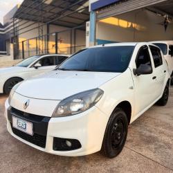 RENAULT Sandero 1.0 16V 4P FLEX AUTHENTIQUE