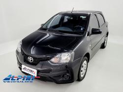 TOYOTA Etios Hatch 