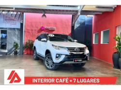 TOYOTA Hilux Caminhonete 2.7 16V 4P SRV FLEX CABINE DUPLA AUTOMTICO