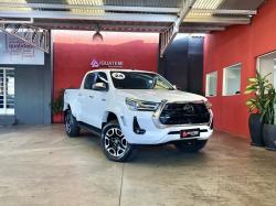 TOYOTA Hilux Caminhonete 2.8 16V SRX 4X4 TURBO DIESEL CABINE DUPLA AUTOM�TICO