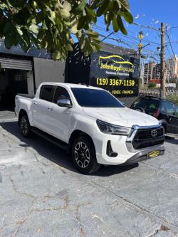 TOYOTA Hilux Caminhonete 2.8 16V SRX 4X4 DIESEL CABINE DUPLA AUTOM�TICO