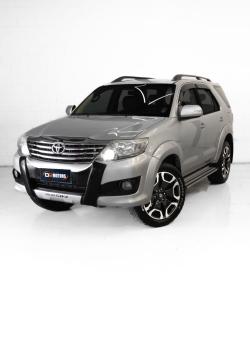 TOYOTA Hilux SW4 2.7 16V 4P SR FLEX