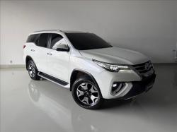 TOYOTA Hilux SW4 2.8 4P SRX 4X4 DIAMOND 7 LUGARES TURBO DIESEL AUTOMTICO