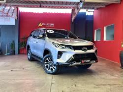 TOYOTA Hilux SW4 2.8 4P SRX 4X4 DIAMOND 7 LUGARES TURBO DIESEL AUTOM�TICO