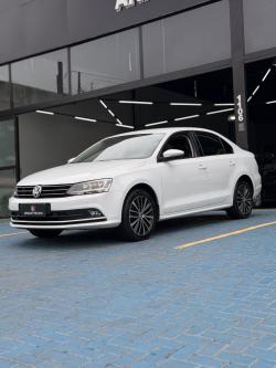 VOLKSWAGEN Jetta 1.4 4P 250 TSI TURBO COMFORTLINE AUTOMÁTICO