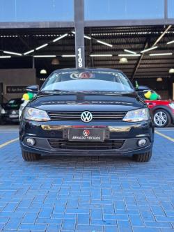 VOLKSWAGEN Jetta 2.0 4P COMFORTLINE TIPTRONIC AUTOM�TICO