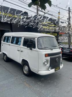 VOLKSWAGEN Kombi 1.4 FLEX STD 9 LUGARES