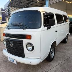 VOLKSWAGEN Kombi 1.4 FLEX STD 9 LUGARES