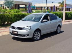 VOLKSWAGEN Polo Sedan 1.6 4P COMFORTLINE FLEX