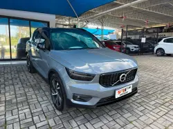 VOLVO XC40 2.0 16V 4P T5 TURBO R-DESIGN AWD GEARTRONIC AUTOM�TICO