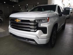 CHEVROLET Silverado 5.3 V8 1500 HIGH COUNTRY CABINE DUPLA 4X4 AUTOMTICO