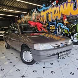 FORD Escort 1.8 16V 4P GL