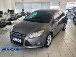 FORD Focus Sedan 