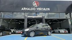 KIA Carens 2.0 16V 4P EX