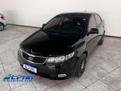 KIA Cerato Sedan 