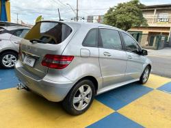 MERCEDES-BENZ B 180 1.7 4P CONFORT AUTOMTICO