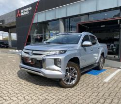 MITSUBISHI L 200 Triton 